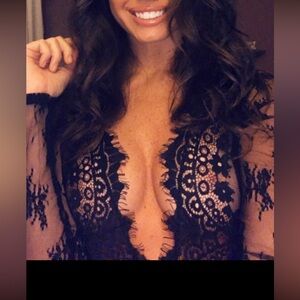 Missguided black eyelash lace bodysuit. Worn once. Size small